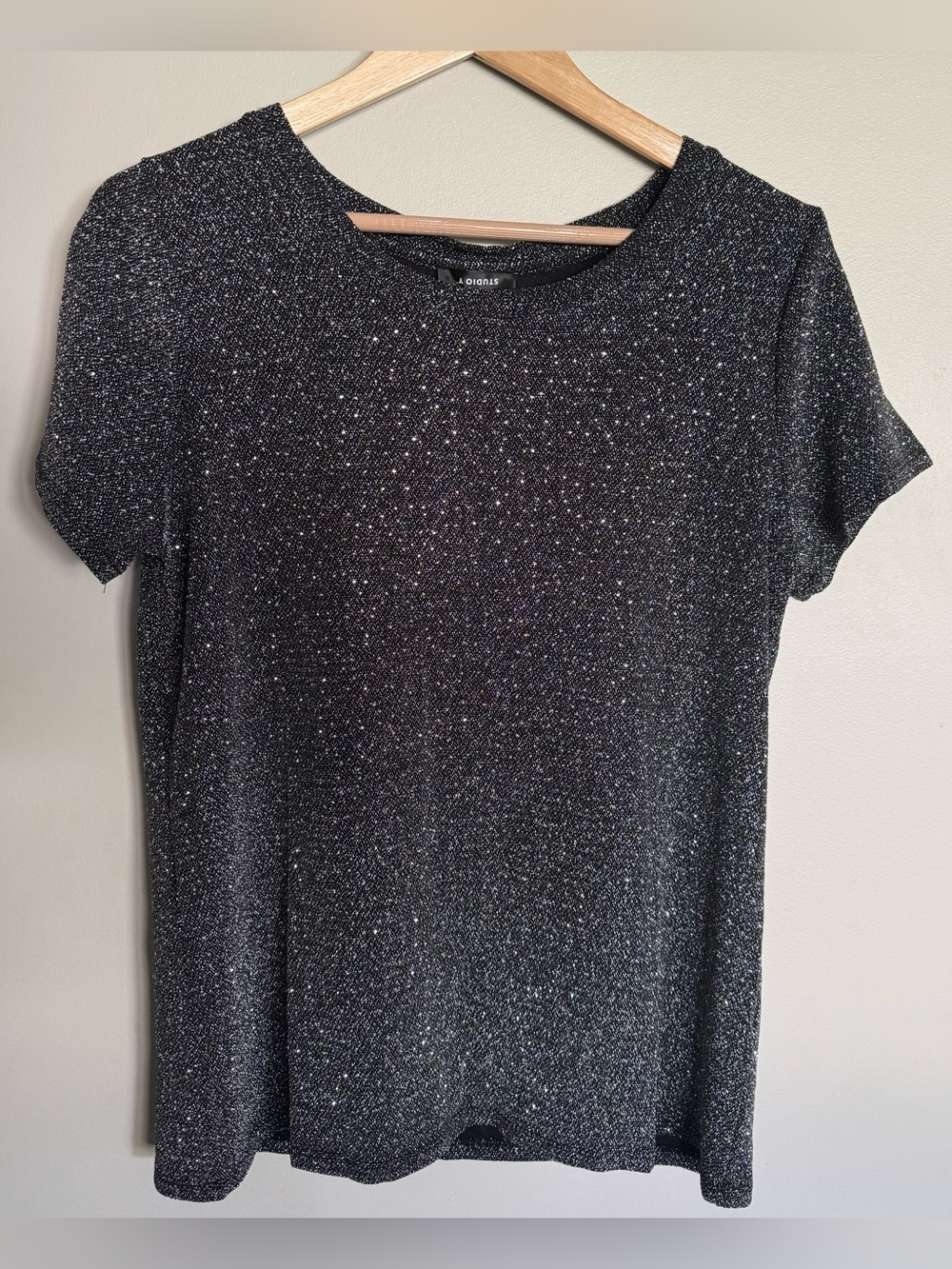 Studio Y by Maurices Black Silver Metallic Shimmer Top NWT Medium Holiday